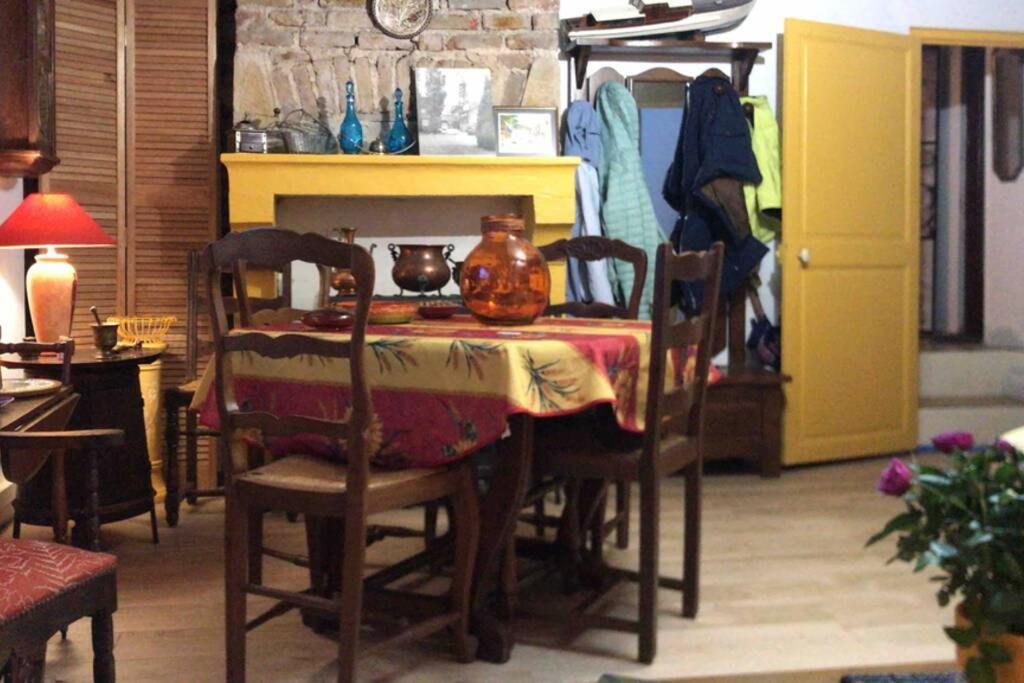 Maisonnette De Charme Climatisee La Machine エクステリア 写真